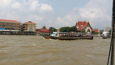Прогулка на лодке по реке Чаупхрая (г. Бангкок)